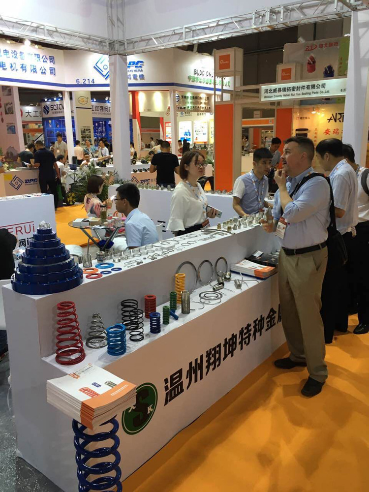 三和彈簧(huáng)參加上海(hai)國際泵管(guan)閥展